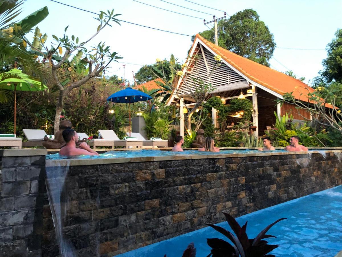 Le Biu Garden View Hotel Lembongan Eksteriør billede