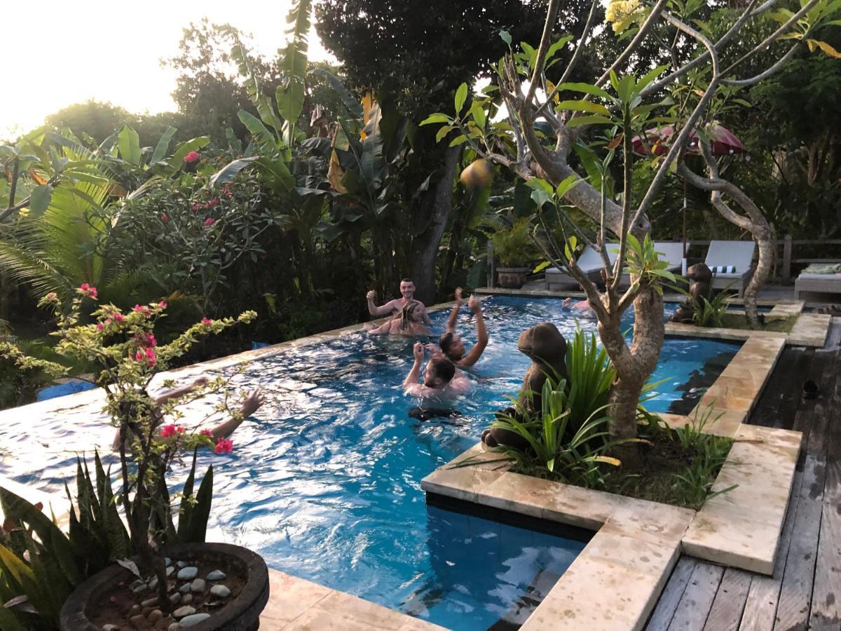 Le Biu Garden View Hotel Lembongan Eksteriør billede